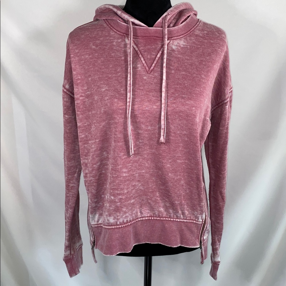 𝅺SO Pink Distressed Hoodie Size Small